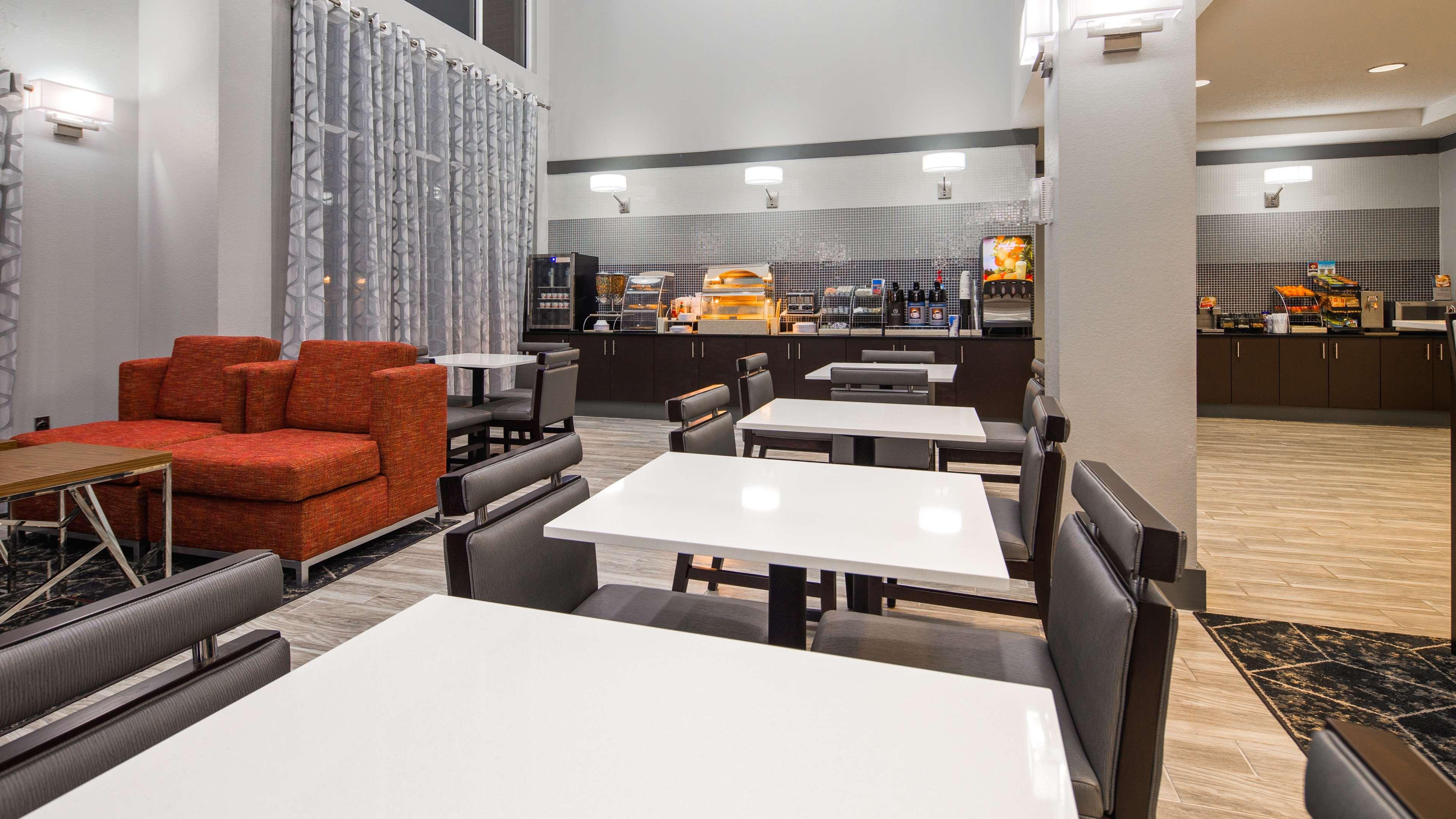 Best Western Plus Philadelphia-Choctaw Hotel And Suites Exterior foto