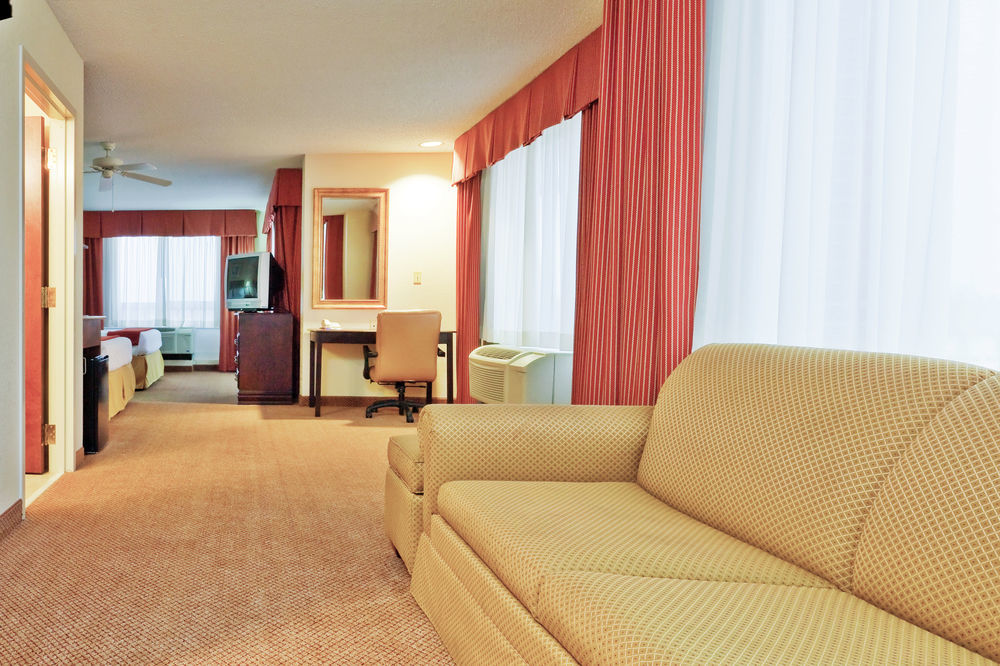 Best Western Plus Philadelphia-Choctaw Hotel And Suites Exterior foto